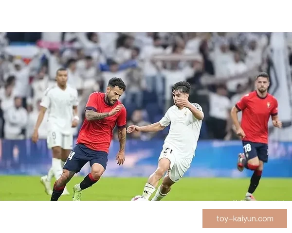 塞维利亚近期比赛状态回暖，表现值得关注，力争重返竞争行列。