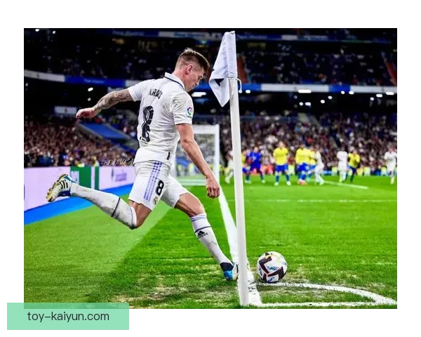 蒋光太防守数据表现稳健，球队防线稳定性提升明显